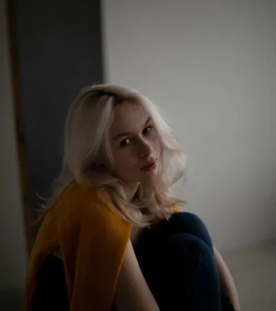 Live sex webcam photo for RoseJulies #275478722