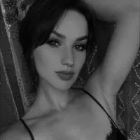 Live sex webcam photo for RosieRedRose #277349427