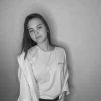 Live sex webcam photo for RoxyTill #276749894