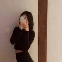 Live sex webcam photo for Roya2211 #276879927