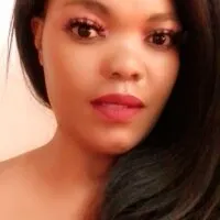 Live sex webcam photo for Royallass #275935486