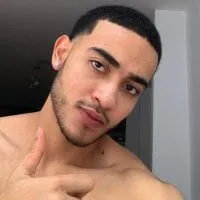 Live sex webcam photo for Ryan_Dexter #277679207