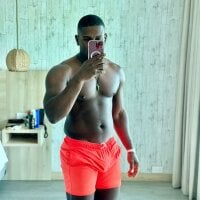 Live sex webcam photo for Ryann11_ #277487716