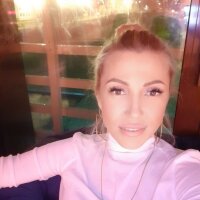 Live sex webcam photo for SAHA8888 #276009325