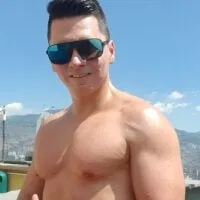 Live sex webcam photo for SANTI_SEBASS #276559289