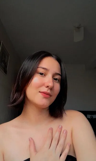 Live sex webcam photo for SWEET_LADY13 #275616302