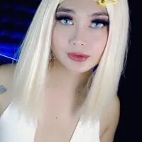 Live sex webcam photo for Sabreina_dollxx #277150618
