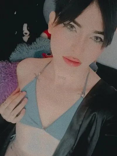 Live sex webcam photo for Sabrina_manitoban_1 #275577216