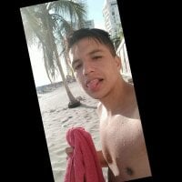 Live sex webcam photo for Samuel_garcia05 #276552635