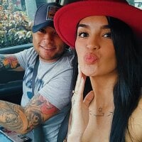 Live sex webcam photo for SaraAndTony #277536955