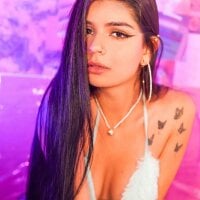 Live sex webcam photo for SaraBaker__ #277353221