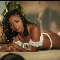 Live sex webcam photo for Sara_petitte1 #277947044