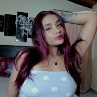 Live sex webcam photo for SeleneStewartt #277419136