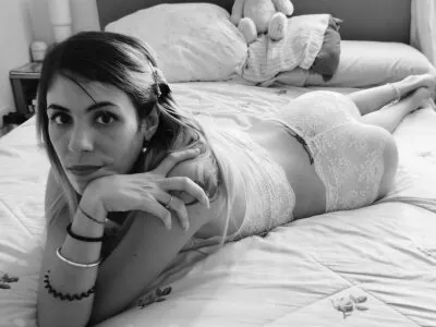 Live sex webcam photo for Serenavanw #275684111
