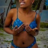 Live sex webcam photo for Sexy_deluxe #276557341