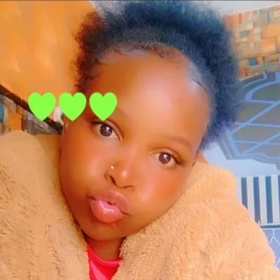 Live sex webcam photo for Sexy_kittie #275515355