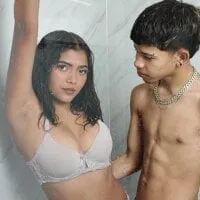 Live sex webcam photo for Shark_and_Milly #277403200