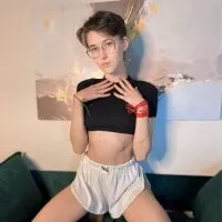 Live sex webcam photo for SharlieWells_ #278050173