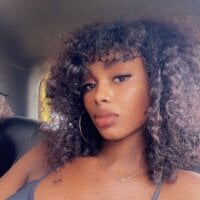 Live sex webcam photo for Sharlott_Roxx #277355239