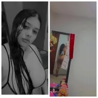 Live sex webcam photo for SheelaParty25 #276133505