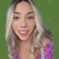 Live sex webcam photo for Shennia #275997923