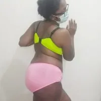 Live sex webcam photo for Shetyyyy #276092662