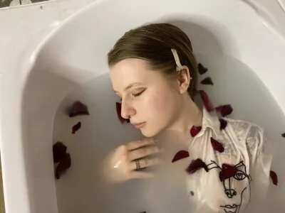 Live sex webcam photo for Shinobu_Chan #275646499