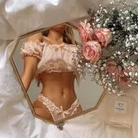 Live sex webcam photo for ShyEmmi_ #275863235