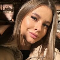 Live sex webcam photo for Stella_Pretty0 #276378934