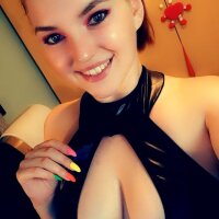 Live sex webcam photo for Sweetiexxx7 #276101218