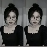 Live sex webcam photo for TLinhzi #277795638