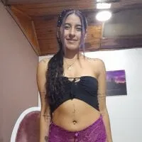 Live sex webcam photo for Tayloor_west #277088867