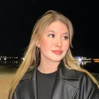 Live sex webcam photo for Thalisia_sun #276264119