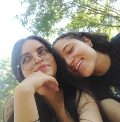 Live sex webcam photo for The_Evans #275571598