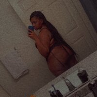 Live sex webcam photo for Tiana_Luv #278075782