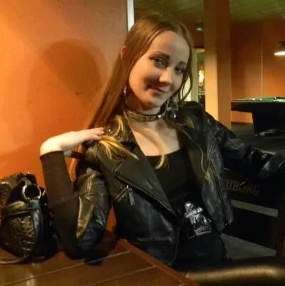 Live sex webcam photo for Toni_Patti #275432967