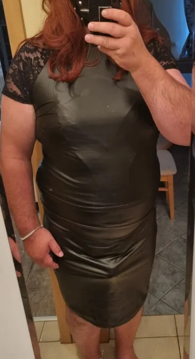 Live sex webcam photo for TransChrisi78 #275650149