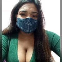 Live sex webcam photo for Trisa70 #277670551