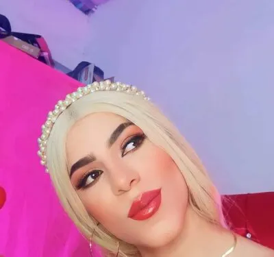 Live sex webcam photo for Trixi_king #275438919