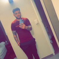 Live sex webcam photo for TyleM92 #275911958