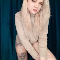 Live sex webcam photo for VeronikaNikaXloves #277650452