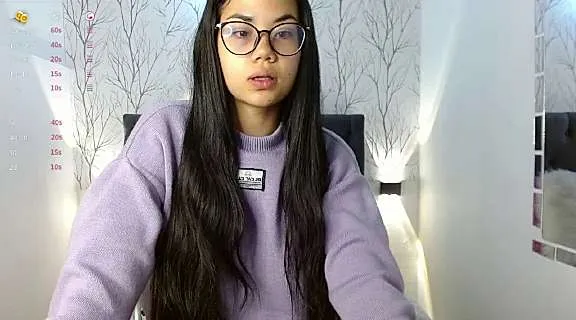 Live sex webcam photo for Violet01 #273219596