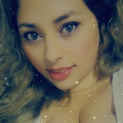 Live sex webcam photo for Viviana36 #275464488