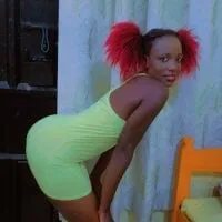 Live sex webcam photo for WildKiki16 #276502608