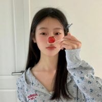 Live sex webcam photo for X-JENNY165 #277399725