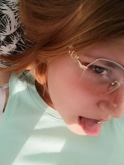 Live sex webcam photo for YachiTiss #275509427