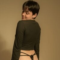 Live sex webcam photo for YesyLogan #277687516