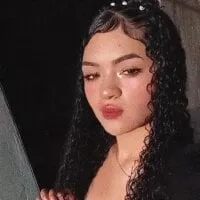 Live sex webcam photo for Yineth_b #277998430