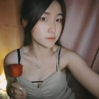 Live sex webcam photo for Yining- #276969806