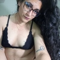 Live sex webcam photo for YourNaughtyGirl-S #277350679